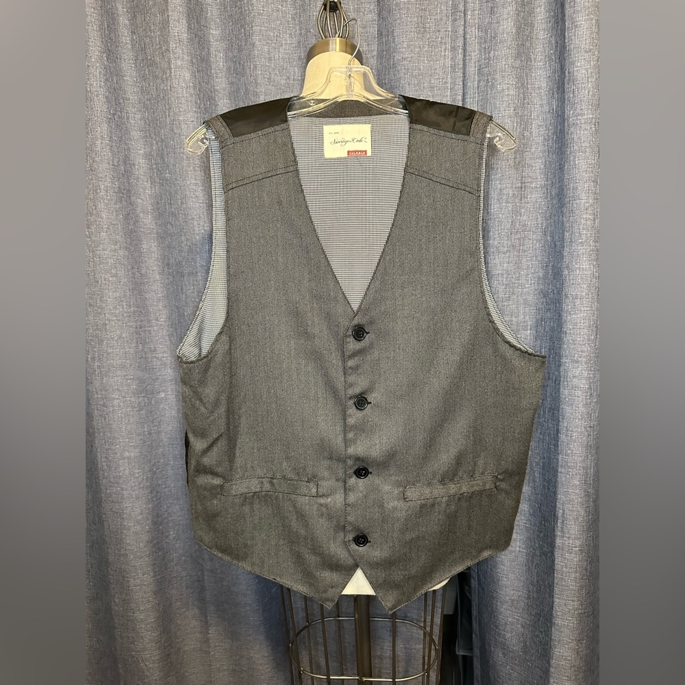 EUC—Men’s Vest